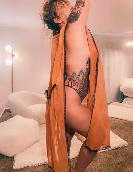 熟女 2P OnlyFans 無料裸 写真