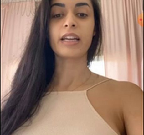 アナル熟女オンリーファンズ アート裸 画像