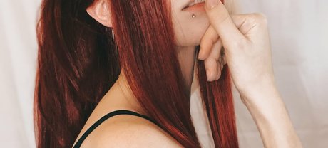 skullkitten ポルノモデル 写真