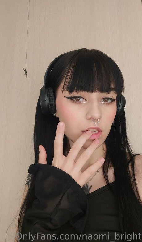 ショートティーンOnlyFans ホットセクシー 写真