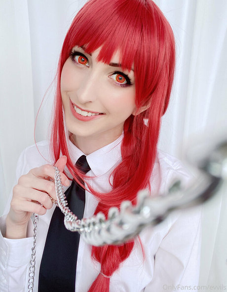 evvils かわいいポルノスター 写真