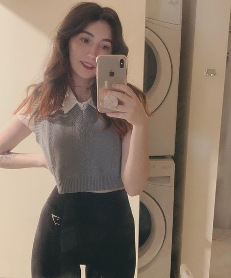 breebunn セクシーモデル 写真