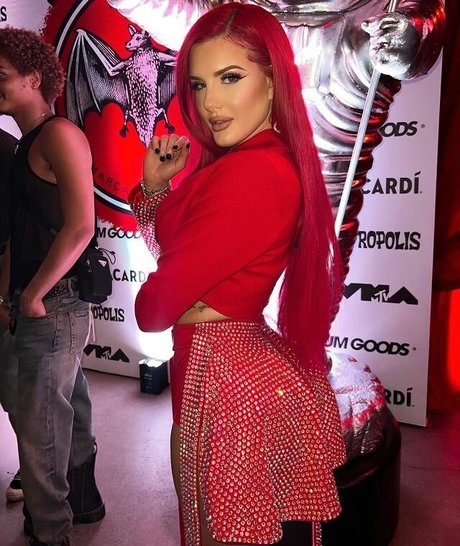 Justina Valentine アートモデル 画像