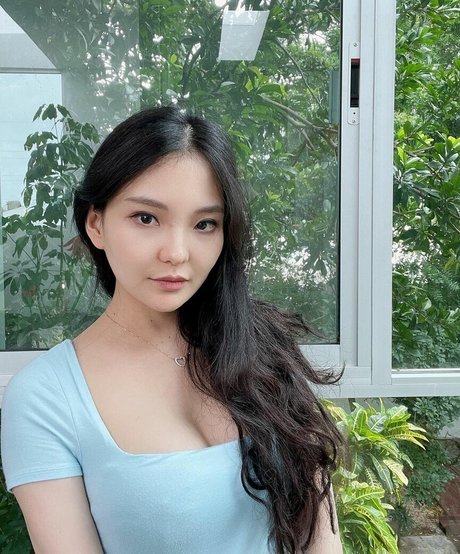 Codemiko セックスポルノスター 写真