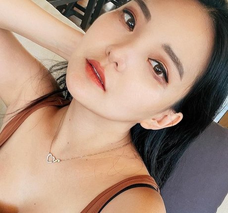 熟女無料オンリーファンズ ホットセックス 写真