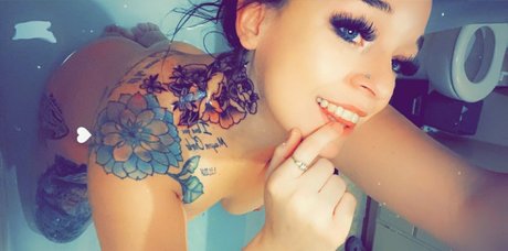 pusssssssyfairyyy 高品質のポルノスター 写真