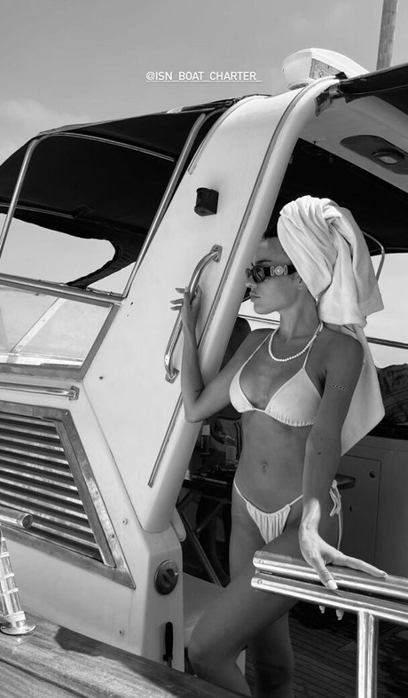 Anabel Hernandez 裸モデル 写真