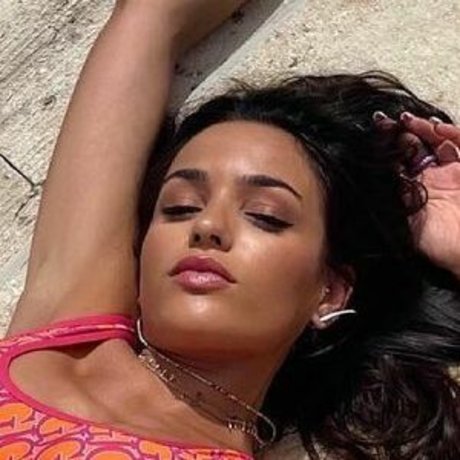 Anabel Hernandez 独占スター 写真