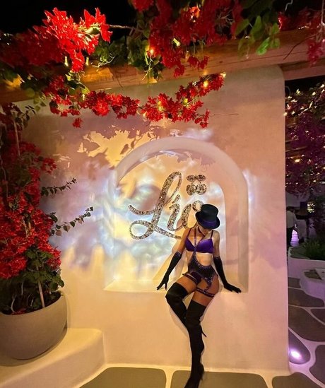 Carlotad26 xxx女優 写真