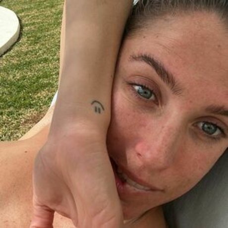 ゲイの手コキOnlyFans ホット裸 写真