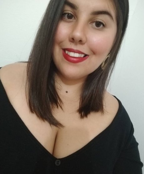 Bianca Novaes 高品質スター ギャラリー