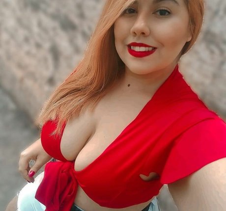 消防士のオンリーファンズ セクシーヌード 画像