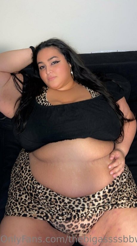 thebigassssbbw1 無料モデル 写真