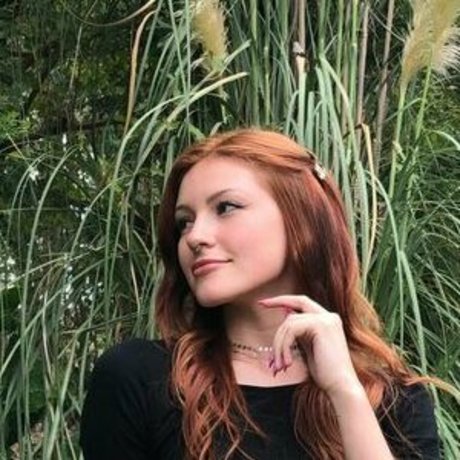Mari Posa アダルトモデル 写真