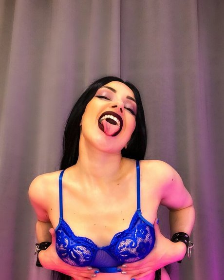Lilxstasia ヌードスター 写真