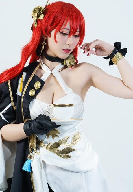 Larissa Rochefort 素敵なモデル ギャラリー