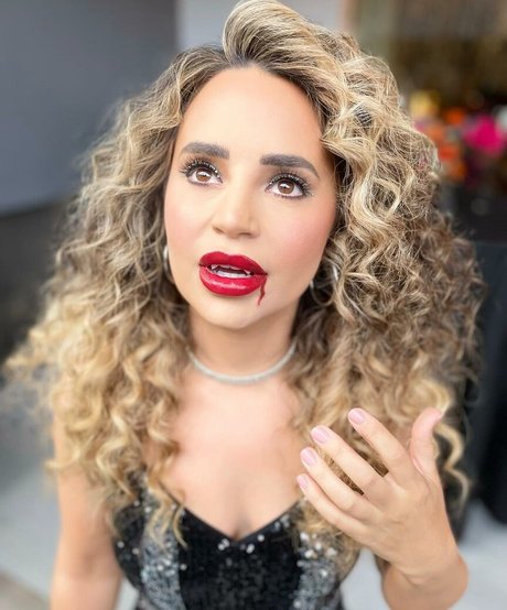 Rosanna Pansino 美しい女優 写真