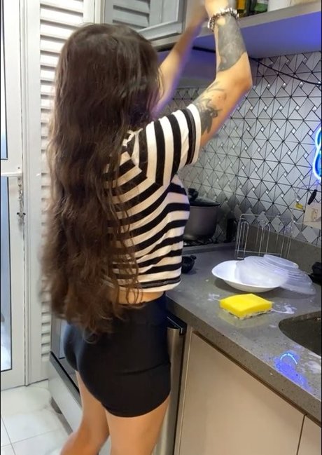 Diretora Muniz 無料女優 画像