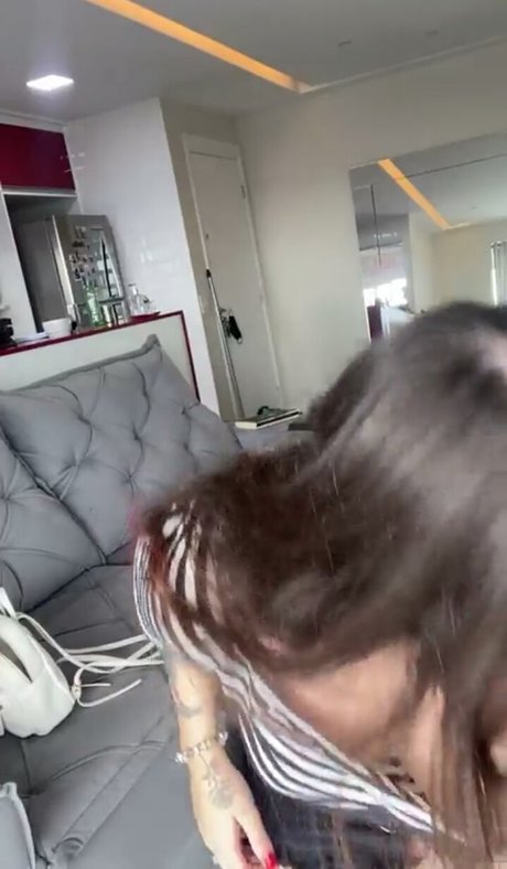 Diretora Muniz 完璧な女優 写真