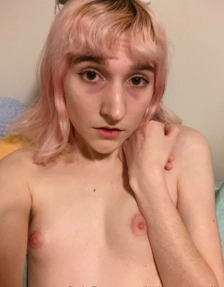 Bubblepinkelle エロティックモデル 写真