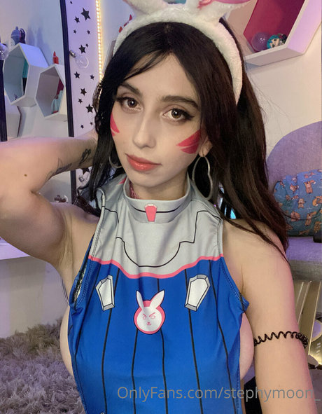 アジアンダディOnlyFans 美しい裸 ギャラリー