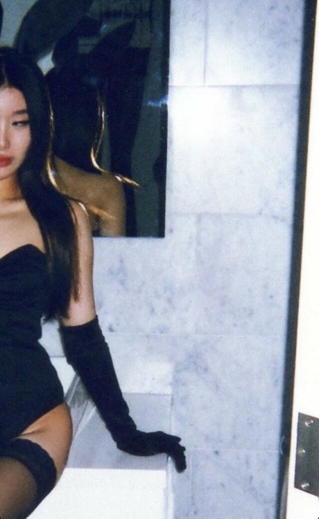 Mari Bambei アダルトスター 画像