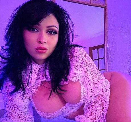 Pinksaltmoon トップモデル 写真