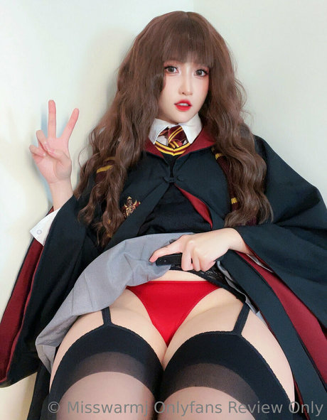 MissWarmJ エロティックなスター アーカイブ