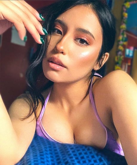 Agnes Inezz 素敵なスター ギャラリー