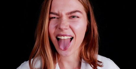 Lizi Asmr 可愛い女優 画像