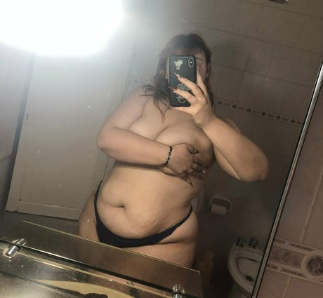 sweetybeluu 可愛い女優 写真