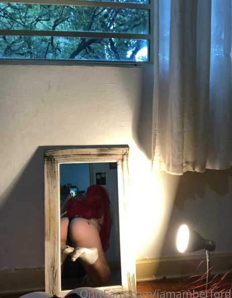 Amber Ford 可愛い女優 ギャラリー