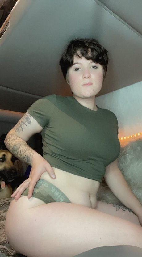 Jessica Melton ホットなスター 写真