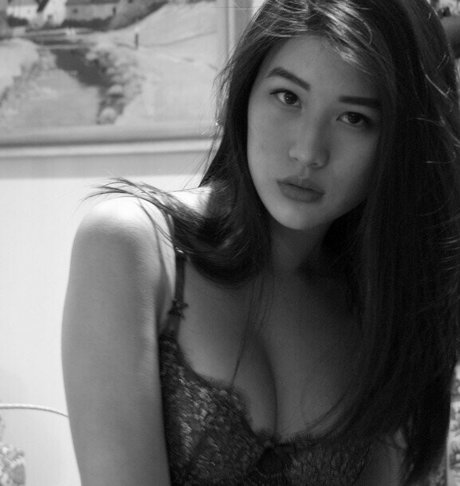 Fionaylin スター ヌード 写真