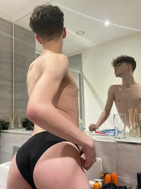 kiekie18x ポルノスター 写真