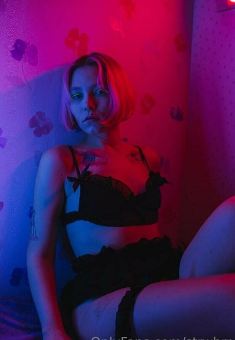 strwbrr 美しいスター 写真