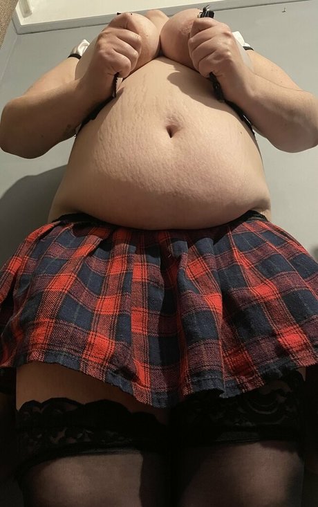 skylarbabiiee ポルノスター ヌード 写真