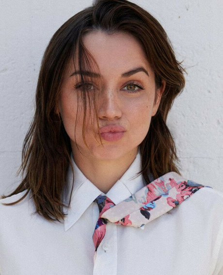 Ana De Armas セックススター アーカイブ