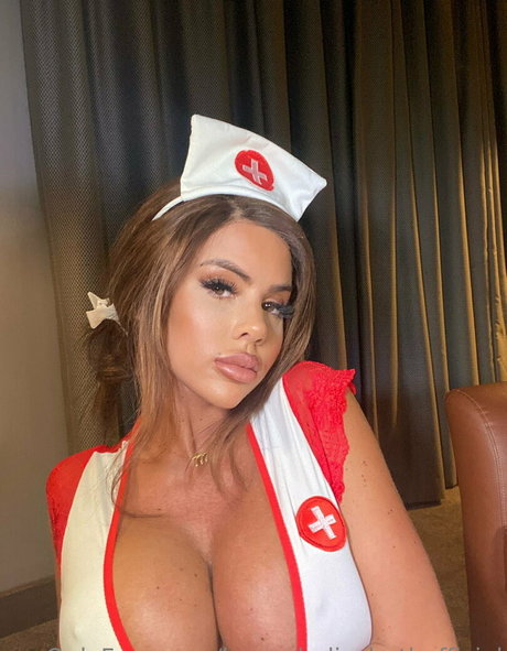 Hannah Elizabeth かわいいポルノスター 写真
