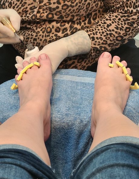 smelliefeetsweetie セクシー女優 写真