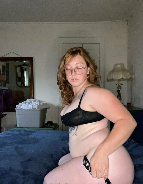mak chubby ヌードモデル 画像