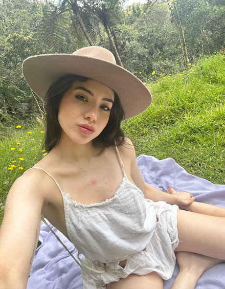 soifieeofficial セックスモデル 画像