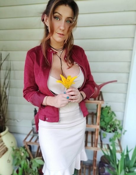justjovixo ポルノモデル 写真