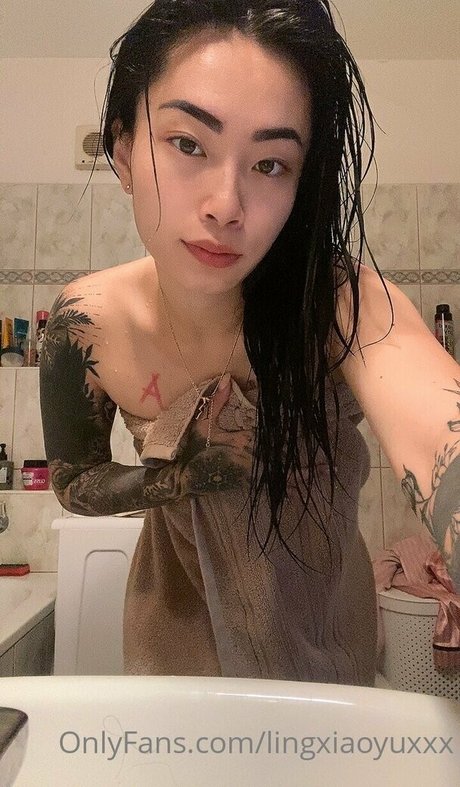 reallingxiaoyuuu 可愛いモデル 写真