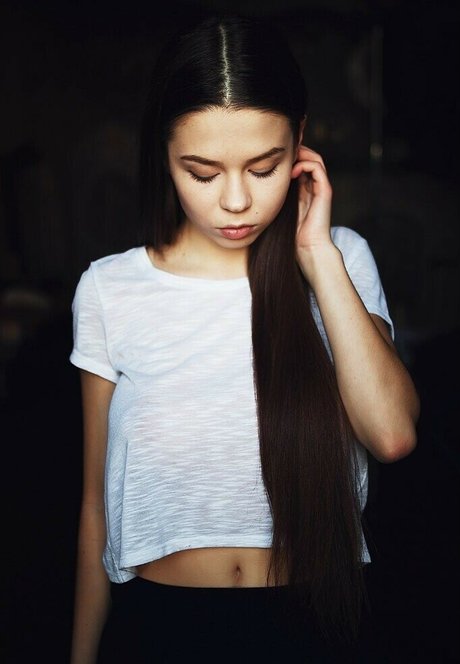 Anastasia Vasichkina スター ヌード ギャラリー