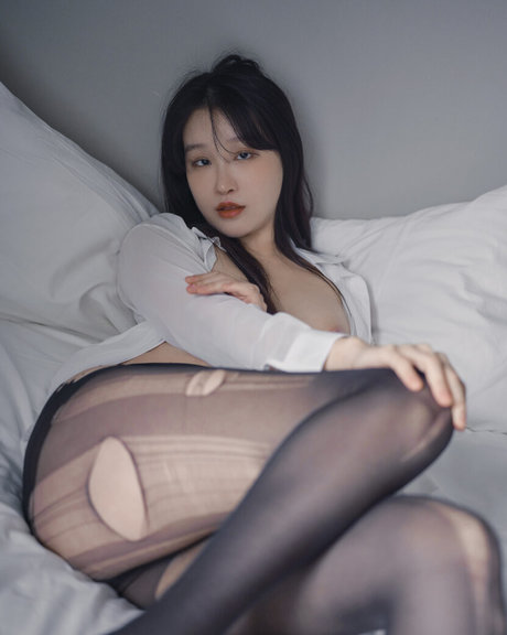 Lee Seol 最高のポルノスター 画像