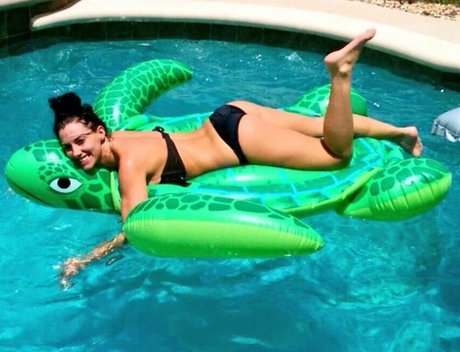 Santana Garrett ヌードモデル 写真