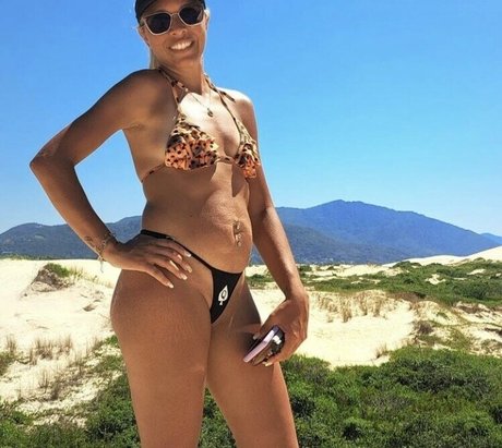Dani Cristina エロティックなモデル 写真