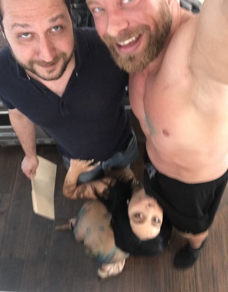 bradnewman セックスモデル 写真
