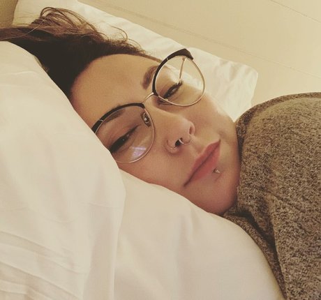 Penelope34J ヌード女優 写真
